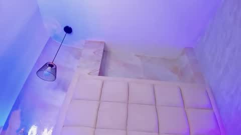  Andy  online show from November 12, 2025, 1:11 pm