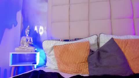  Andy  online show from November 28, 2025, 2:42 pm