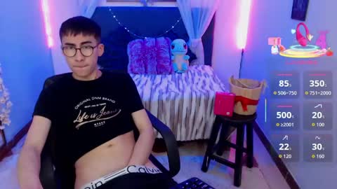 Andy online show from May 14, 2026, 4:52 am