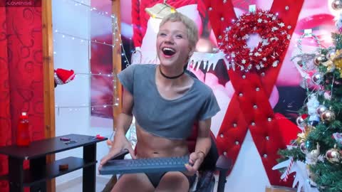 Snapshot of andy_staar chatting on December 2, 2024, 7:16 pm andres online show from December 2, 2024, 7:16 pm