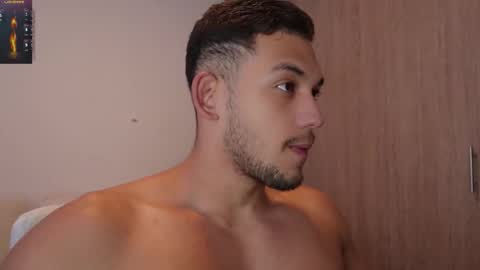 Snapshot of andy_weld chatting on October 9, 2025, 12:14 pm my onlyfans online show from October 9, 2025, 12:14 pm