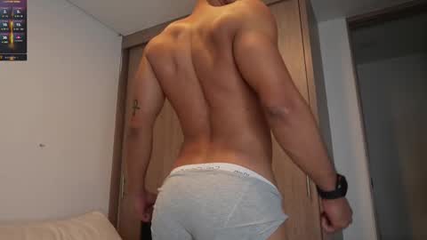 Snapshot of andy_weld chatting on October 25, 2025, 11:54 pm my onlyfans online show from October 25, 2025, 11:54 pm