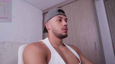 Snapshot of andy_weld chatting on November 19, 2025, 3:12 pm my onlyfans online show from November 19, 2025, 3:12 pm