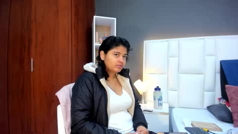 Snapshot of andyel2017 chatting on February 19, 2026, 12:01 pm Andy D online show from February 19, 2026, 12:01 pm