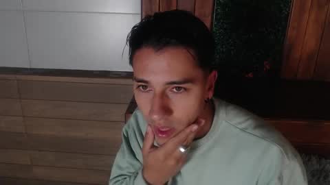 Andy Joy  online show from November 3, 2025, 11:33 am