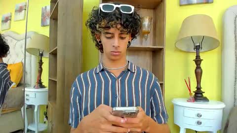 Snapshot of andyxibrat chatting on October 13, 2025, 7:25 pm andyxibrat online show from October 13, 2025, 7:25 pm