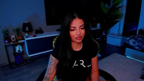 Anne online show from February 25, 2026, 7:45 pm