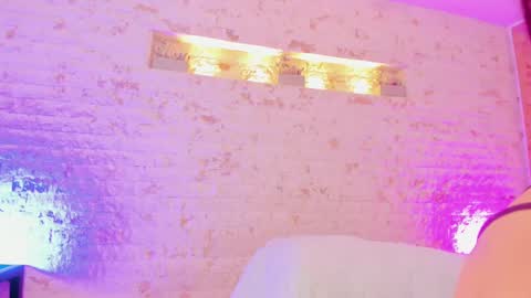 anette_cooper online show from March 10, 2025, 3:34 am