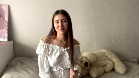 Anfisajess online show from April 30, 2026, 11:27 am