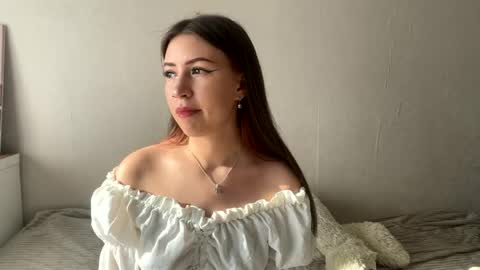 Anfisajess online show from May 5, 2026, 1:08 pm