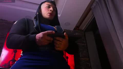 Angel online show from September 22, 2025, 1:07 am