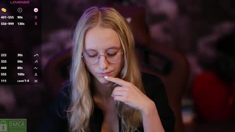 Snapshot of angeellina chatting on December 2, 2024, 6:54 pm angeellina online show from December 2, 2024, 6:54 pm