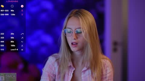 Snapshot of angeellina chatting on December 6, 2024, 11:03 pm angeellina online show from December 6, 2024, 11:03 pm