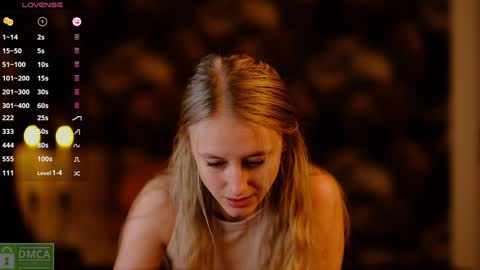 Snapshot of angeellina chatting on December 27, 2024, 2:22 pm angeellina online show from December 27, 2024, 2:22 pm