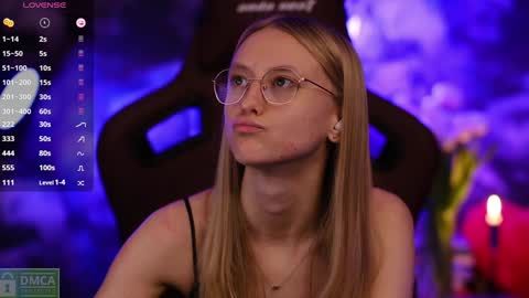 Snapshot of angeellina chatting on January 20, 2025, 10:48 pm angeellina online show from January 20, 2025, 10:48 pm