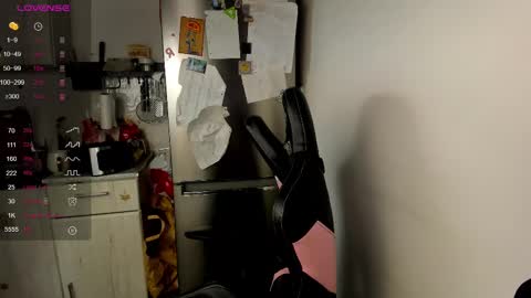 Eva online show from February 26, 2025, 10:58 am