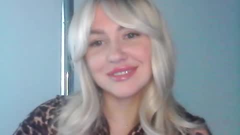 Snapshot of angel859290 chatting on July 5, 2026, 5:09 pm Angelina online show from July 5, 2026, 5:09 pm