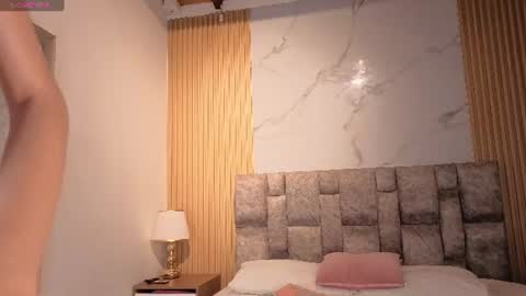 angel__kiss online show from June 13, 2026, 11:41 am
