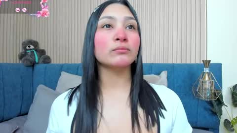 Snapshot of angel__ponce chatting on June 1, 2026, 7:15 pm angel__ponce online show from June 1, 2026, 7:15 pm