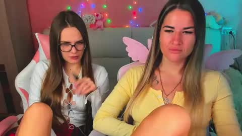 Ivanna and Jessica online show from June 10, 2026, 3:07 am