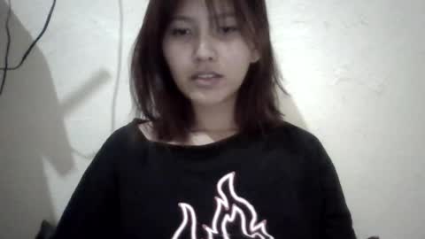 Muxhiee online show from July 26, 2026, 2:57 pm