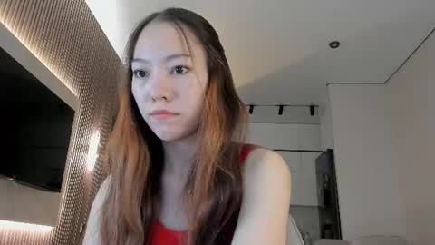 Luluu Chu  online show from July 19, 2026, 1:48 pm