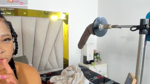 Snapshot of angel_dthroat chatting on January 5, 2025, 3:13 pm ANGHEL online show from January 5, 2025, 3:13 pm