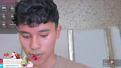 Snapshot of angel_esteban_fx chatting on January 11, 2025, 10:19 am ngel Esteban online show from January 11, 2025, 10:19 am