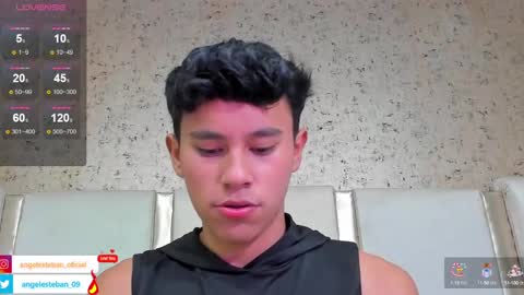 Snapshot of angel_esteban_fx chatting on January 25, 2025, 3:51 am ngel Esteban online show from January 25, 2025, 3:51 am