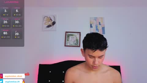 Snapshot of angel_esteban_fx chatting on November 4, 2025, 11:42 am ngel Esteban online show from November 4, 2025, 11:42 am