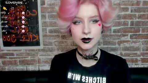 Snapshot of angel_julles chatting on June 21, 2026, 3:53 am Angel Dust online show from June 21, 2026, 3:53 am