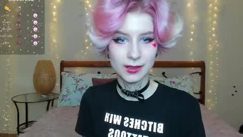 Snapshot of angel_julles chatting on June 21, 2026, 3:58 pm Angel Dust online show from June 21, 2026, 3:58 pm