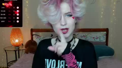 Snapshot of angel_julles chatting on July 17, 2026, 4:12 pm Angel Dust online show from July 17, 2026, 4:12 pm