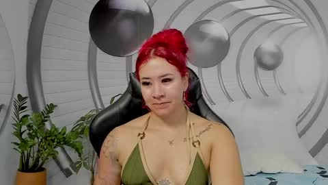 Snapshot of angel_martins chatting on December 21, 2024, 5:18 pm Angel online show from December 21, 2024, 5:18 pm