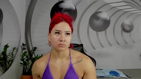 Snapshot of angel_martins chatting on December 24, 2024, 5:55 pm Angel online show from December 24, 2024, 5:55 pm