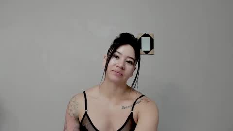 Snapshot of angel_martins chatting on October 12, 2025, 5:56 pm Angel online show from October 12, 2025, 5:56 pm