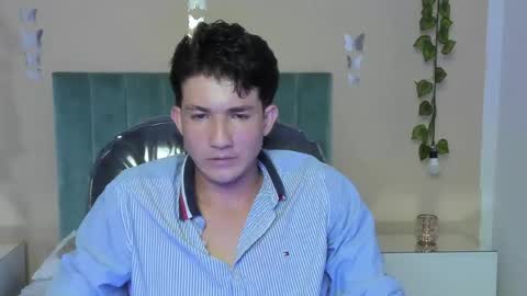 angel_of_sinn online show from April 12, 2026, 3:00 am