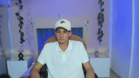 angel_of_sinn online show from April 14, 2026, 3:45 am