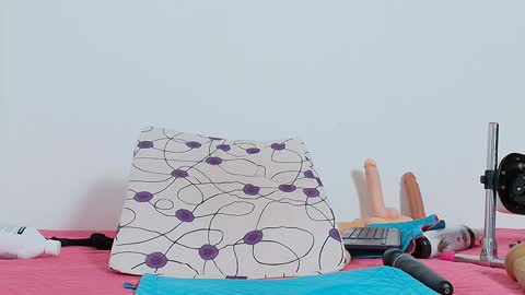 angel red77 online show from January 20, 2025, 2:01 am