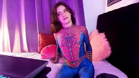  Angel  online show from June 13, 2026, 9:02 pm