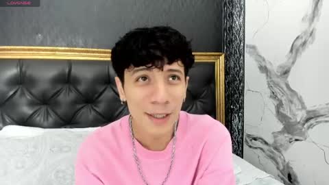 Snapshot of angel_st1 chatting on May 18, 2026, 5:02 am Angel online show from May 18, 2026, 5:02 am