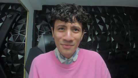 Snapshot of angel_st1 chatting on May 31, 2026, 5:15 am Angel online show from May 31, 2026, 5:15 am
