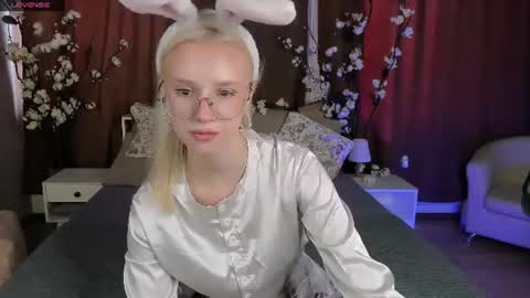 Angelica online show from June 11, 2026, 6:11 am