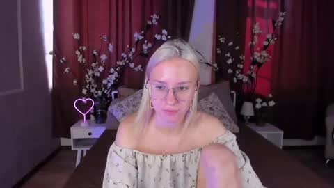 Angelica online show from June 22, 2026, 5:48 am