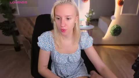 Angelica online show from July 2, 2026, 2:01 pm