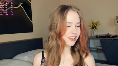 SofiaSofi online show from April 12, 2026, 7:13 am