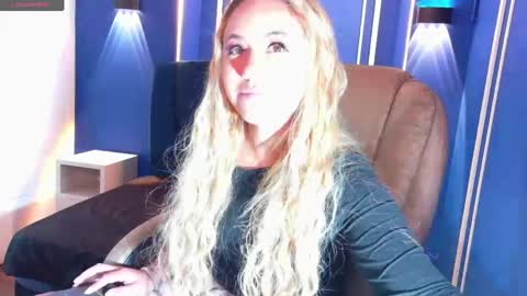 Angel online show from April 17, 2026, 1:03 pm