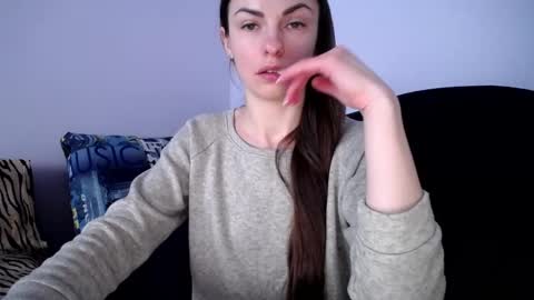 Snapshot of angel_zoe77 chatting on January 16, 2026, 10:19 am Zoe online show from January 16, 2026, 10:19 am