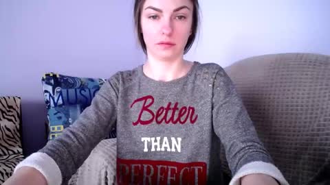 Snapshot of angel_zoe77 chatting on February 11, 2026, 10:20 am Zoe online show from February 11, 2026, 10:20 am