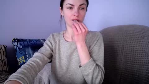 Zoe online show from March 4, 2026, 10:54 am